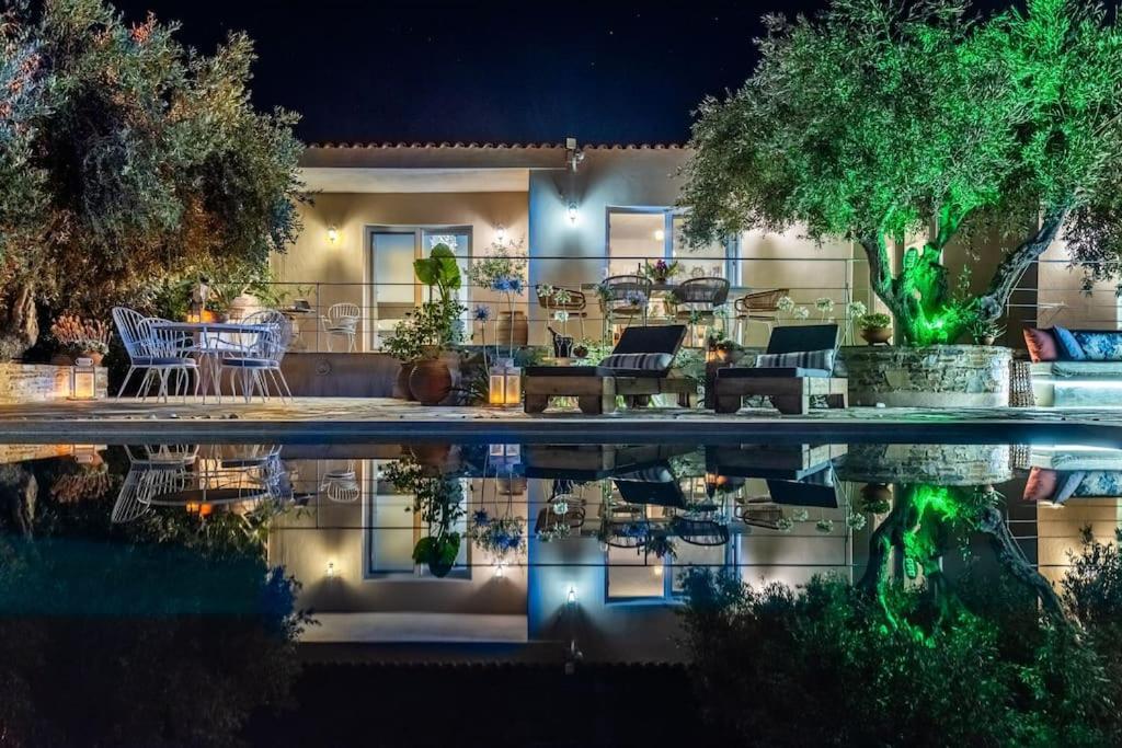Skopelos Blue Heaven Pool Villa In Olive Grove 외부 사진