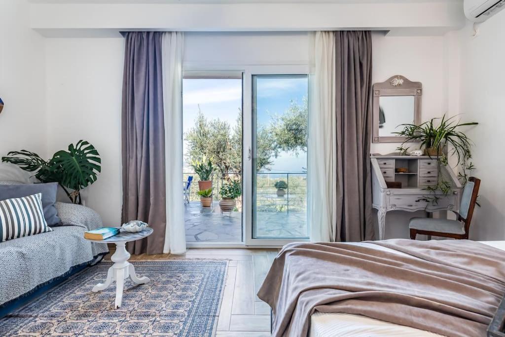 Skopelos Blue Heaven Pool Villa In Olive Grove 외부 사진